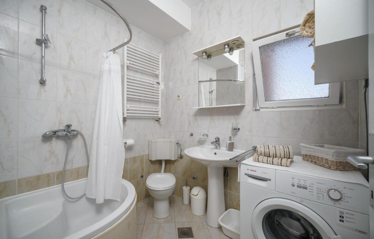 Apartmani Andora,Centar-Vodice Eksteriør billede
